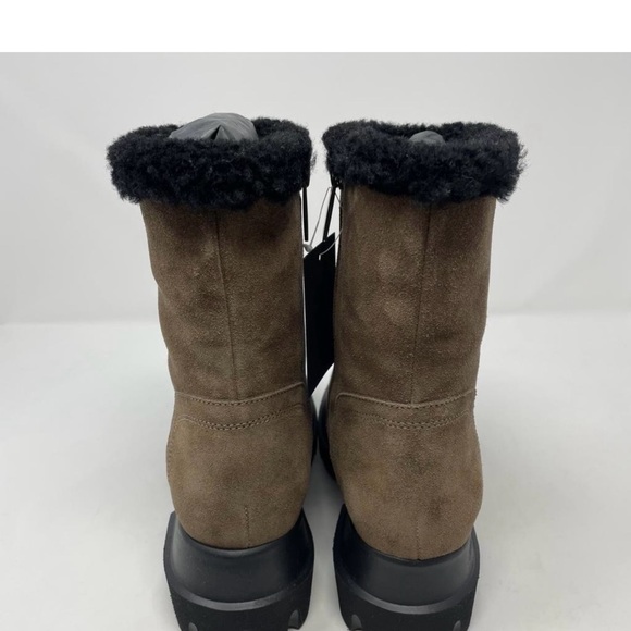 Aquatalia Kyla Suede & Shearling-Lined
Lug Sole Waterproof Boots in Taupe - Picture 5 of 6